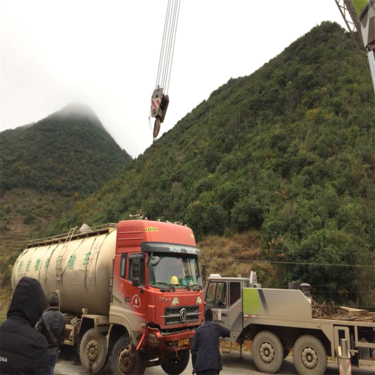 含山道路救援大型车辆吊装